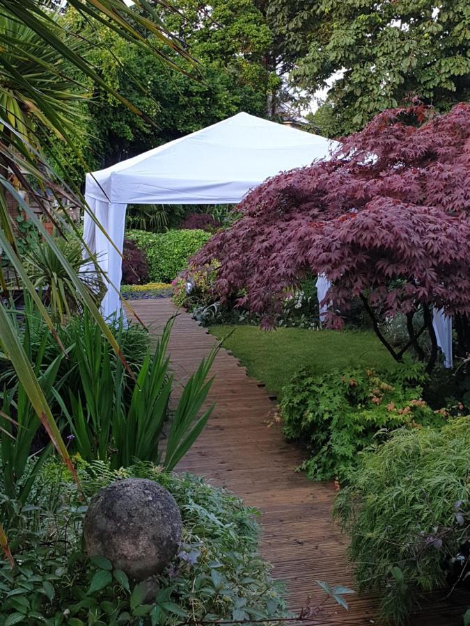 Tropical Garden Oasis Rooms Birmingham Esterno foto