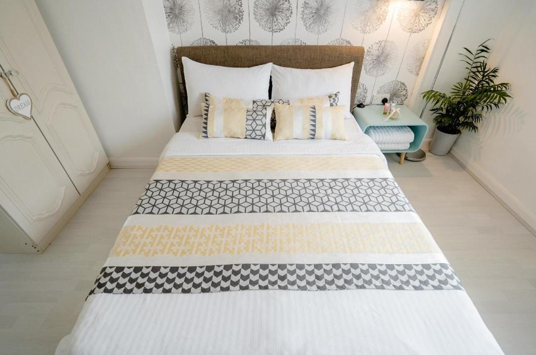 Tropical Garden Oasis Rooms Birmingham Esterno foto