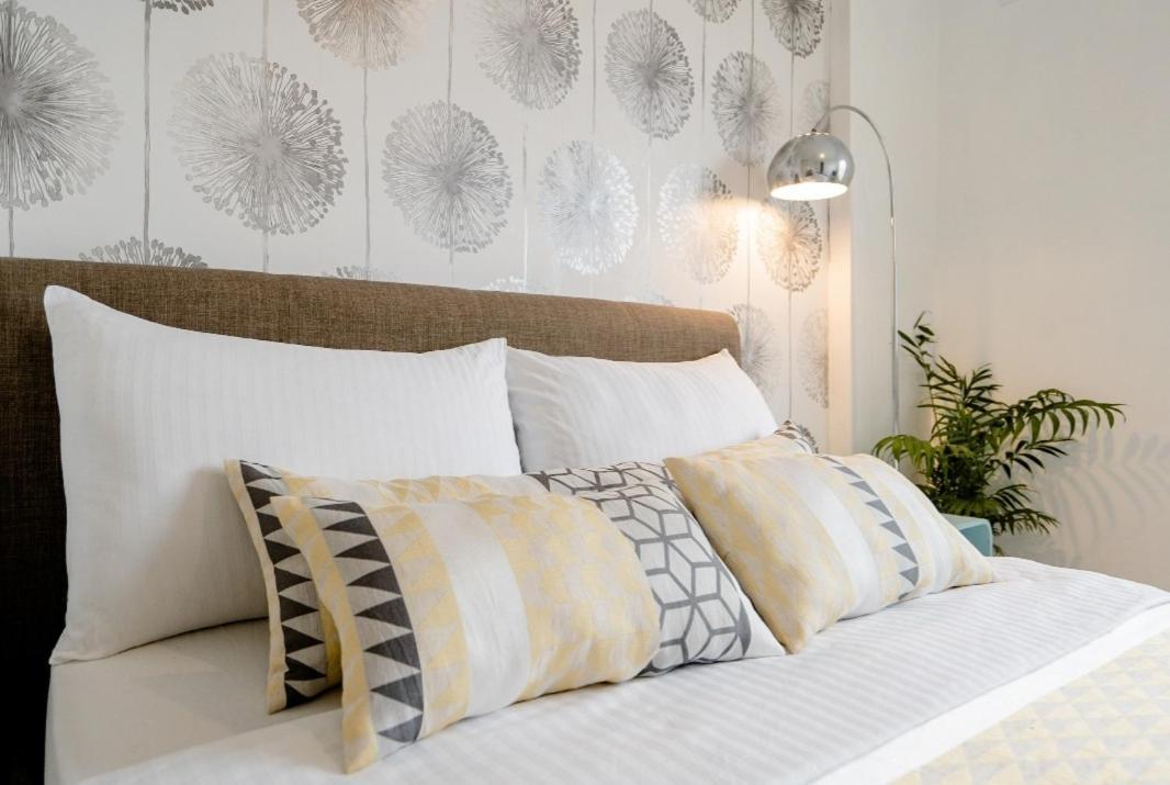 Tropical Garden Oasis Rooms Birmingham Esterno foto